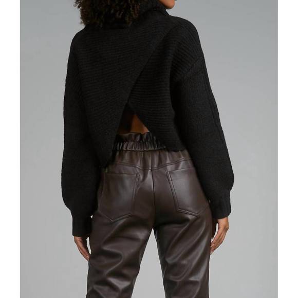 NEW ELAN laura criss-cross sweater in charcoal - Picture 4 of 4